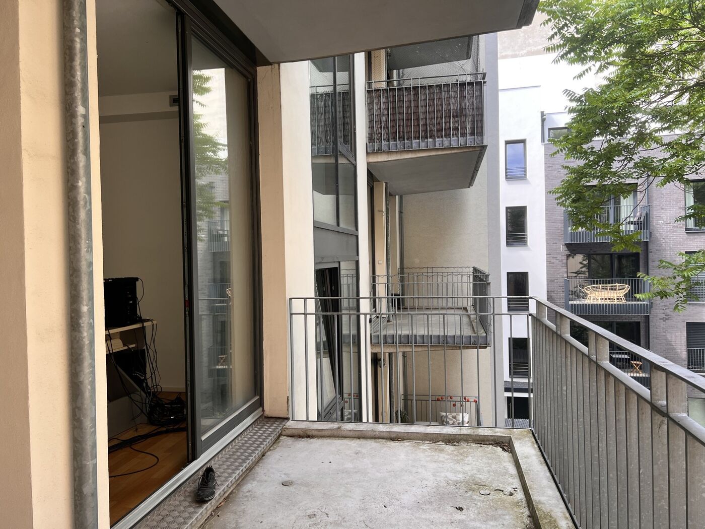 großer Balkon